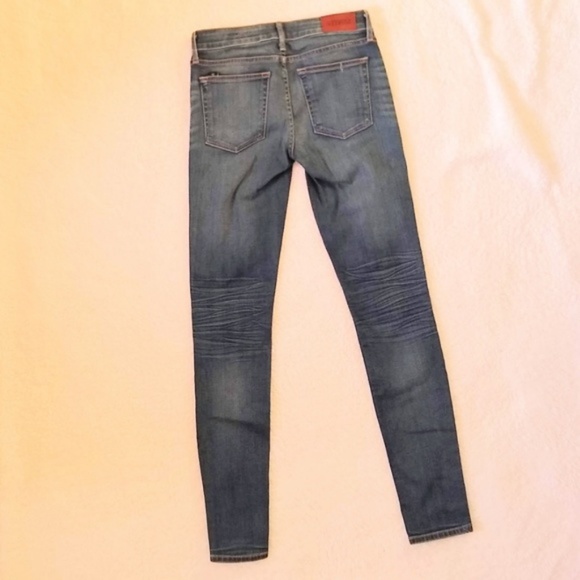 NWOT Strom Distressed TIO Skinny Jeans Jaguar 26 - Picture 5 of 8